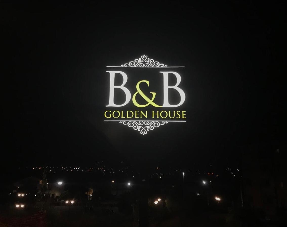 Golden House Frühstückspension